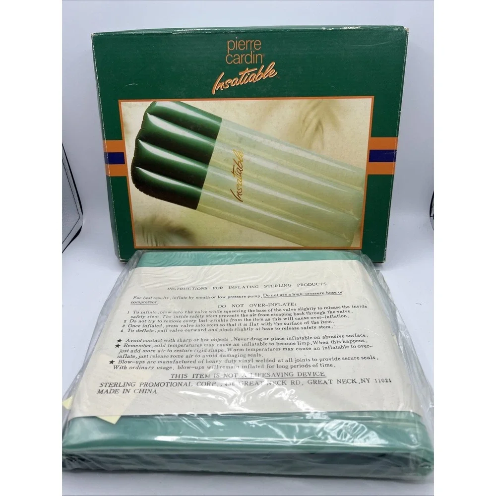Vintage PIERRE CARDIN Insatiable OUTDOOR RAFT New In Box POOL BEACH INFLATABLE‎